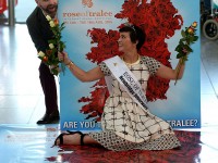 Search for 2015 Rose of Tralee starts as Maria Walsh spends Women’s Christmas with Dáithí Ó Sé