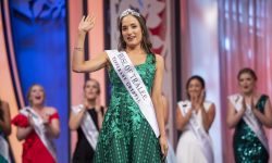 Early Birthday Present For Newly Crowned 2019 Rose of Tralee, Limerick Rose Sinéad Flanagan